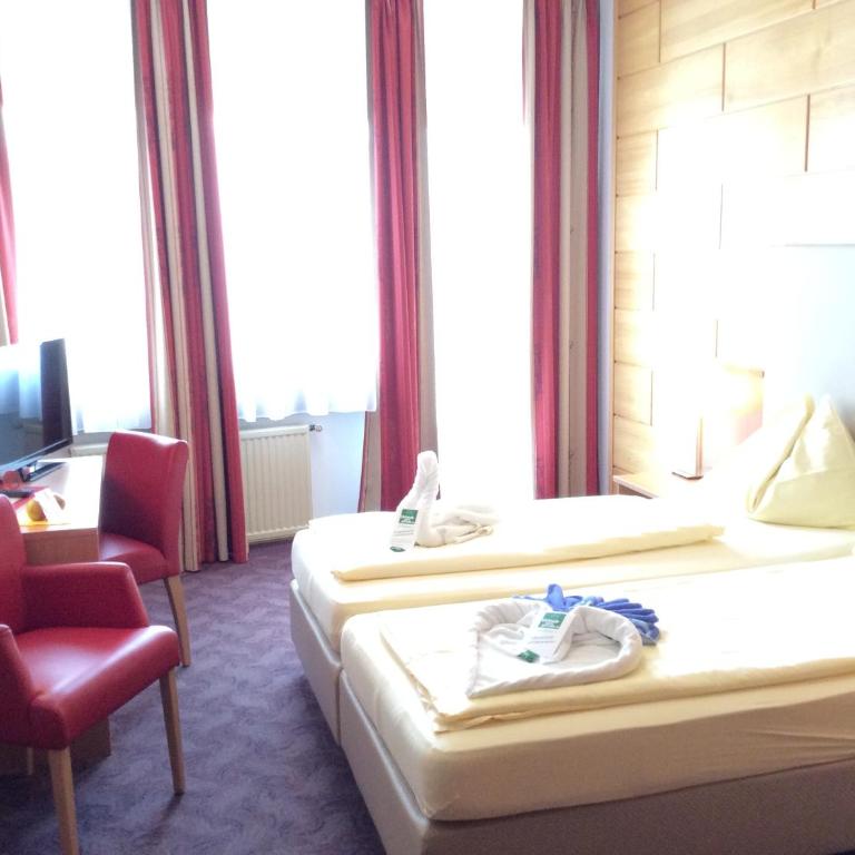 Stadthotel Schwerterbräu - Doppelzimmer mit Terrasse - 17