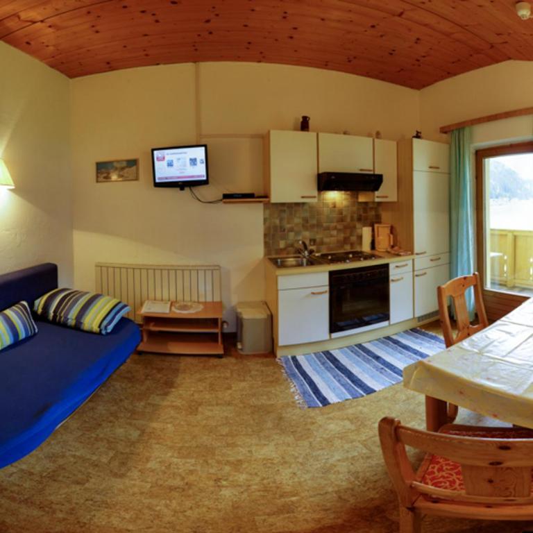 Gästehaus Elfi - Apartment mit 1 Schlafzimmer und Balkon - 6
