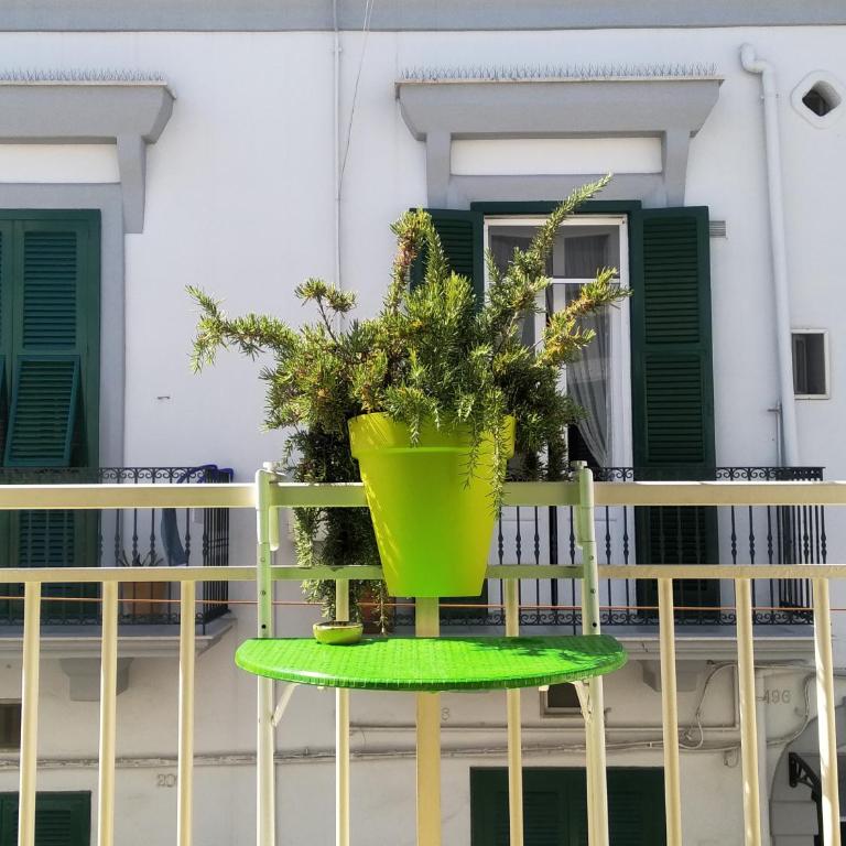Dimora Dioniso - Camera Matrimoniale con Balcone - 4