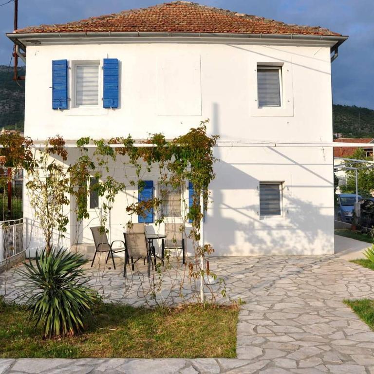 Old marine house - One-Bedroom Apartment - 1