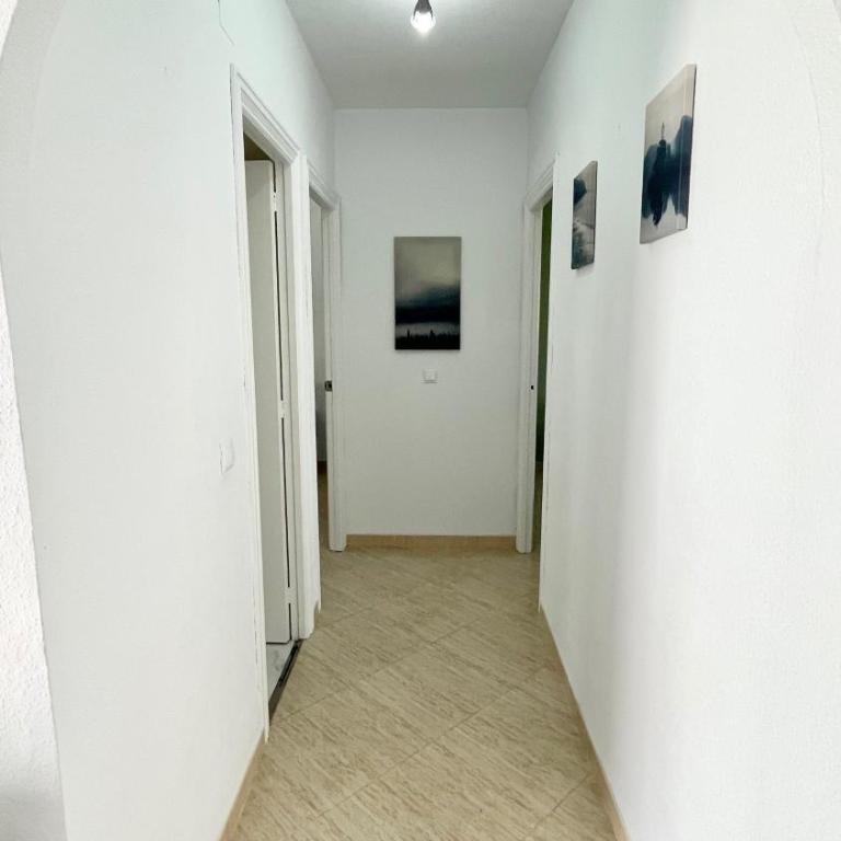 Chalet en primera Línea con 150m2 de Jardín Privado - Casa de 3 dormitorios - 15