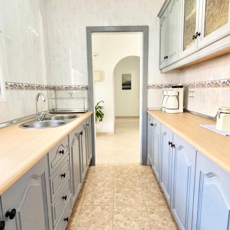 Chalet en primera Línea con 150m2 de Jardín Privado - Casa de 3 dormitorios - 22