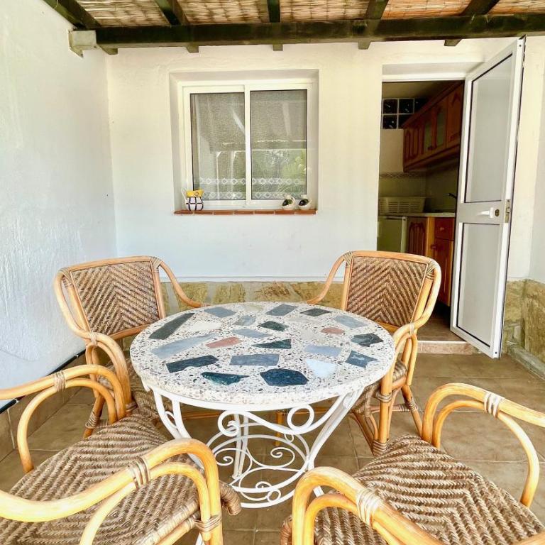 Chalet en primera Línea con 150m2 de Jardín Privado - Casa de 3 dormitorios - 39