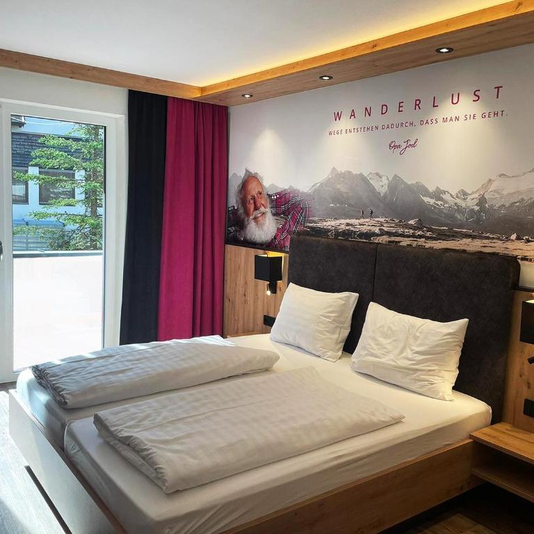 first mountain Hotel Ötztal - Comfort Doppelzimmer mit Balkon - 1