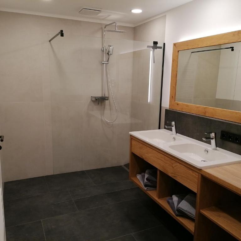 Apart Auszeit - Apartment mit 2 Schlafzimmern - 9