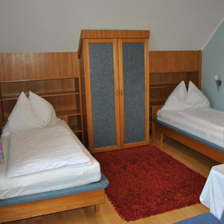 Frühstückspension Matheidl - Familienzimmer - 11