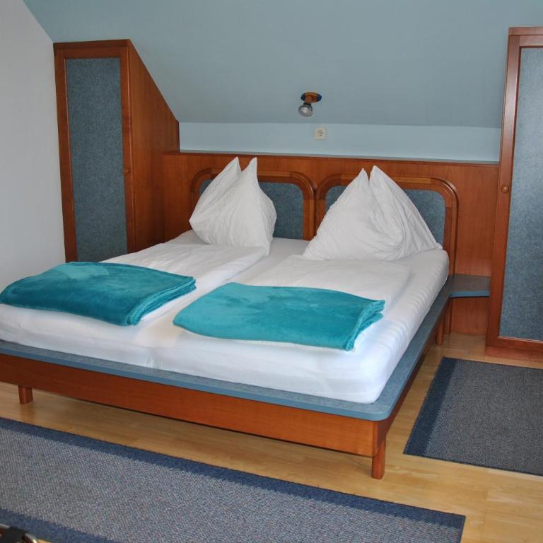 Frühstückspension Matheidl - Familienzimmer - 15