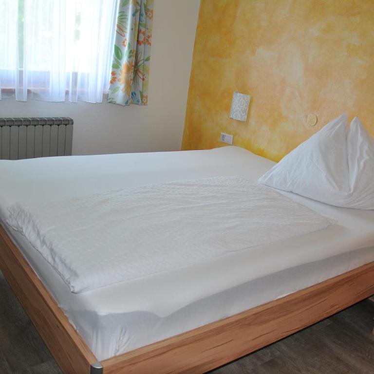 Frühstückspension Matheidl - Kleines Doppelzimmer - 15