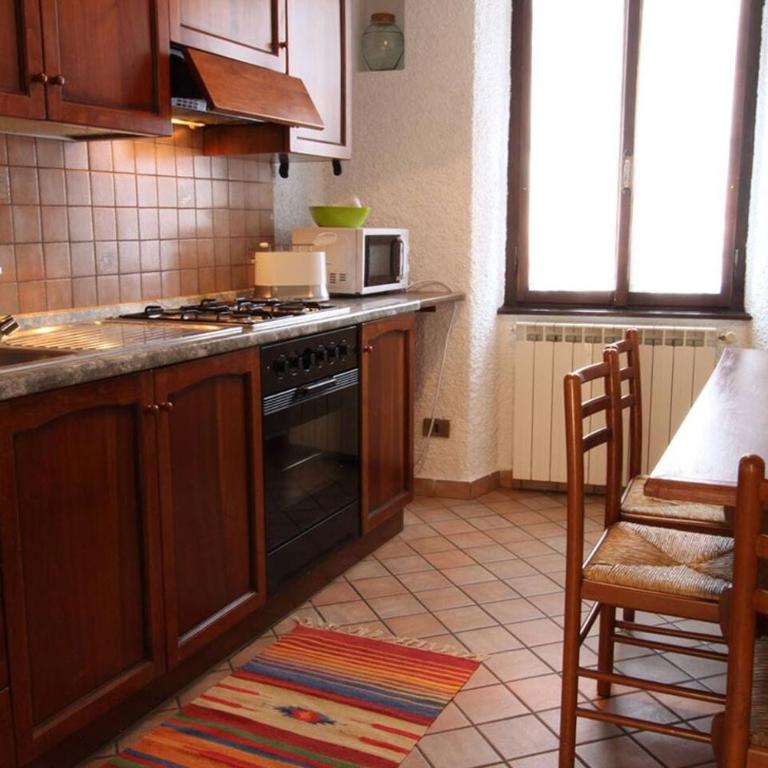 Captivating 4 -Bed Apartment in Bellagio Historic - Appartamento - 2