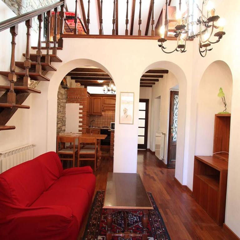 Captivating 4 -Bed Apartment in Bellagio Historic - Appartamento - 8