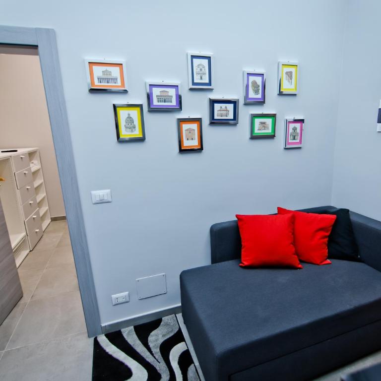 Montesanto Station - Triple Room with Terrace - 4