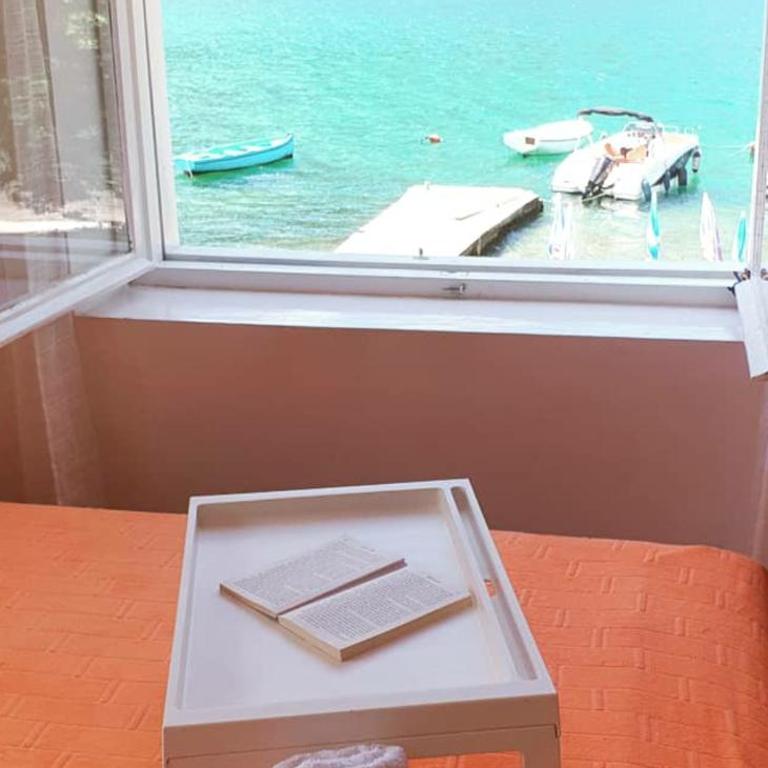 Savić Apartments - Two-Bedroom Apartment with Balcony and Sea View - 6