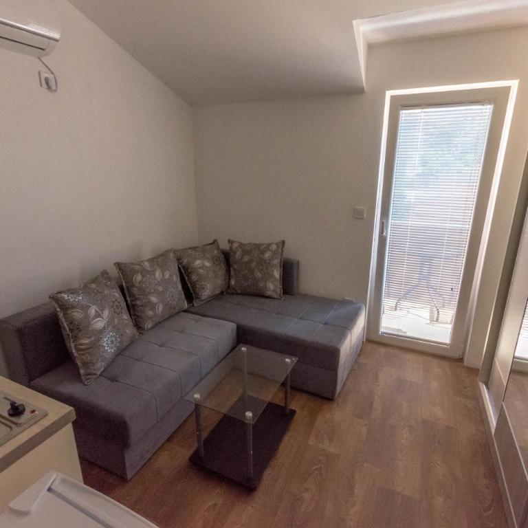 Apartments Elena - One-Bedroom Apartment - 6