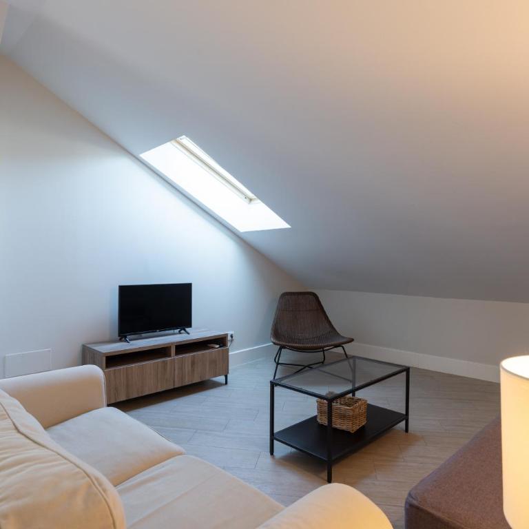 Urbe10 Angel Suites 2 Bedrooms Apartment 4A - Apartment - 26