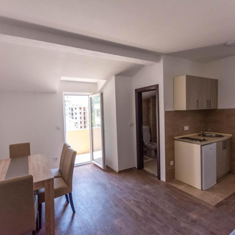 Apartments Elena - One-Bedroom Apartment - 6
