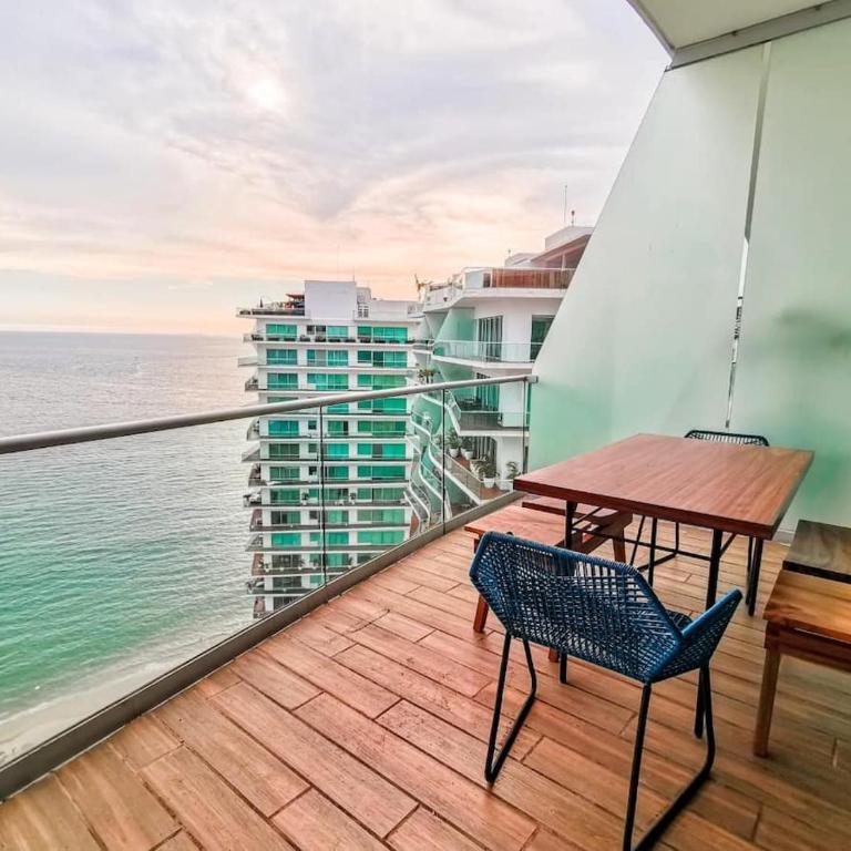Icon Vallarta- PH rooftop with Jacuzzi! - Apartamento Ático - 11