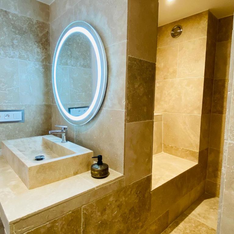 Feel@Home Nemausus « Le 21 » - Appartamento con 1 Camera da Letto - 9