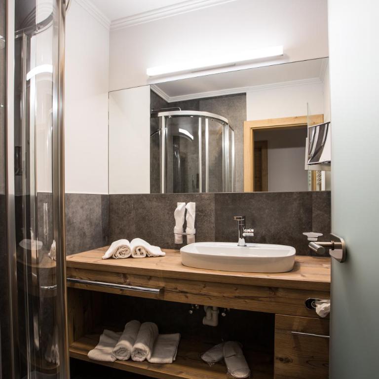 Boutique Hotel Mandarfnerhof - Classic Doppelzimmer mit Balkon - 10