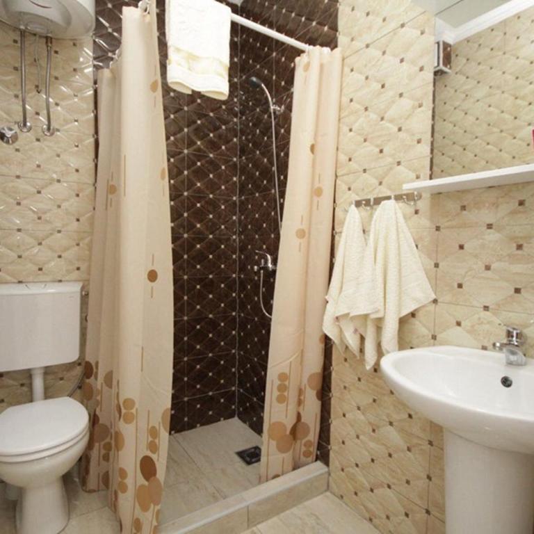 Tosic Apartmani - Two-Bedroom Apartment - 2