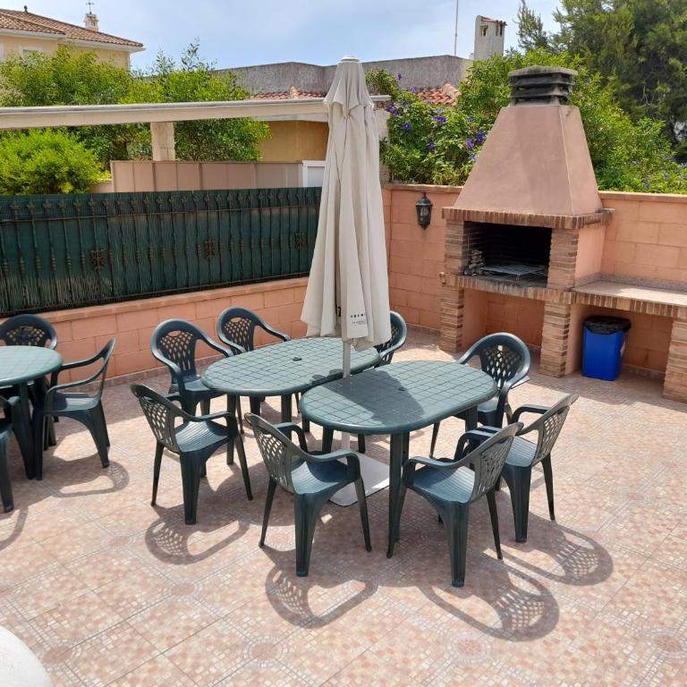 CHALET MUY CERCA DE LA PLAYA CON PISCINA PRIVADA - Casa de 7 dormitorios - 10