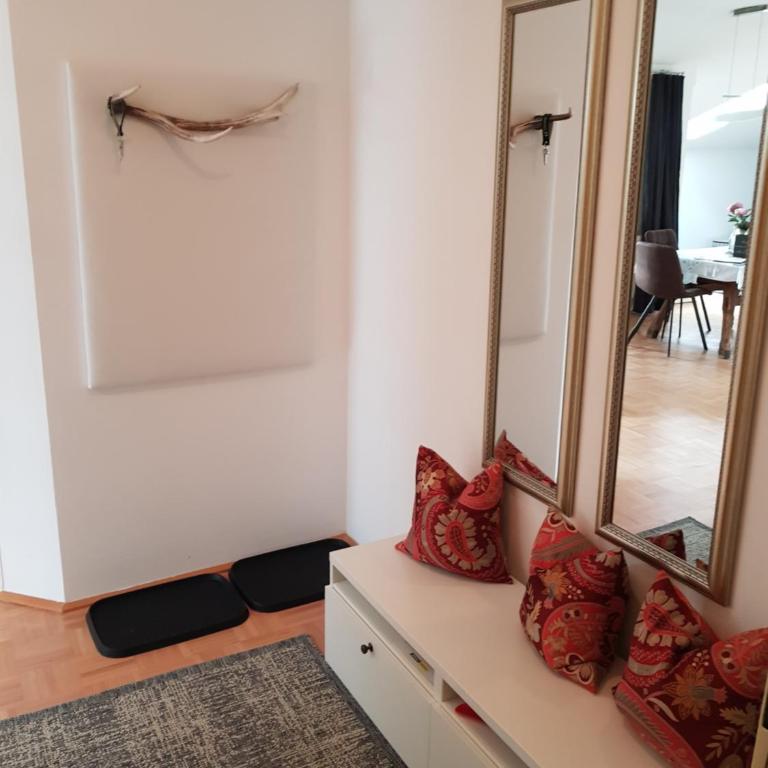 Ferienwohnung Karasek mit Seeblick - Apartment mit 1 Schlafzimmer - 28