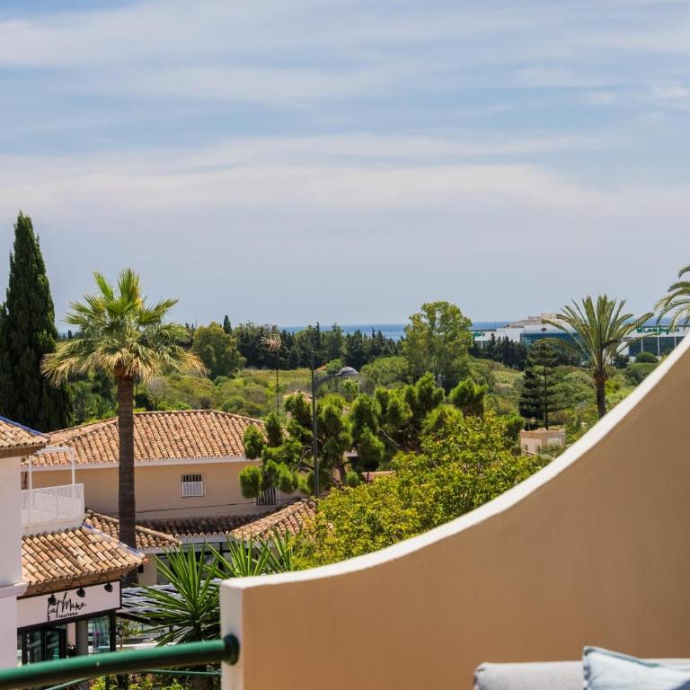 Señorio de aloha 3 bedroom duplex within walking distance to Puerto Banus - Apartamento - 5