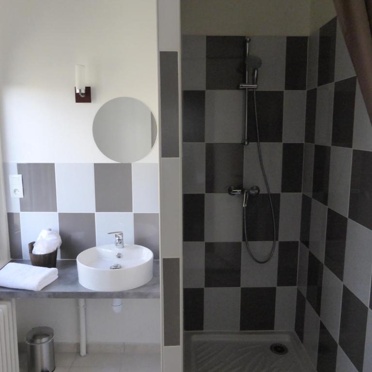 Le Bannier Hotel Restaurant - Chambre Double Standard - 3