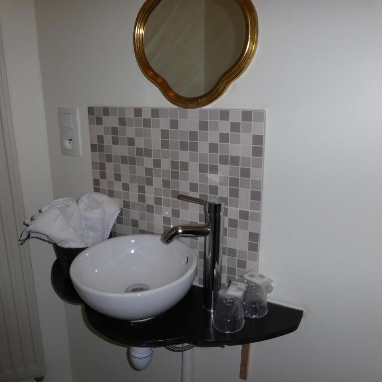 Le Bannier Hotel Restaurant - Chambre Double Standard - 4