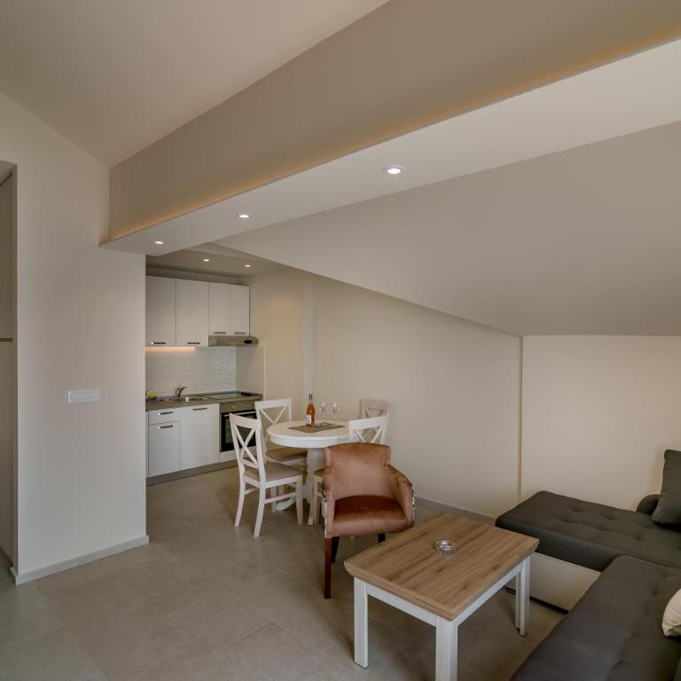 Apartments Milanović - Apartman s 1 Spavaćom Sobom i Pogledom na More - 5