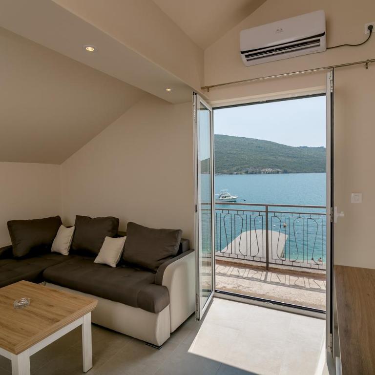 Apartments Milanović - Apartman s 1 Spavaćom Sobom i Pogledom na More - 16