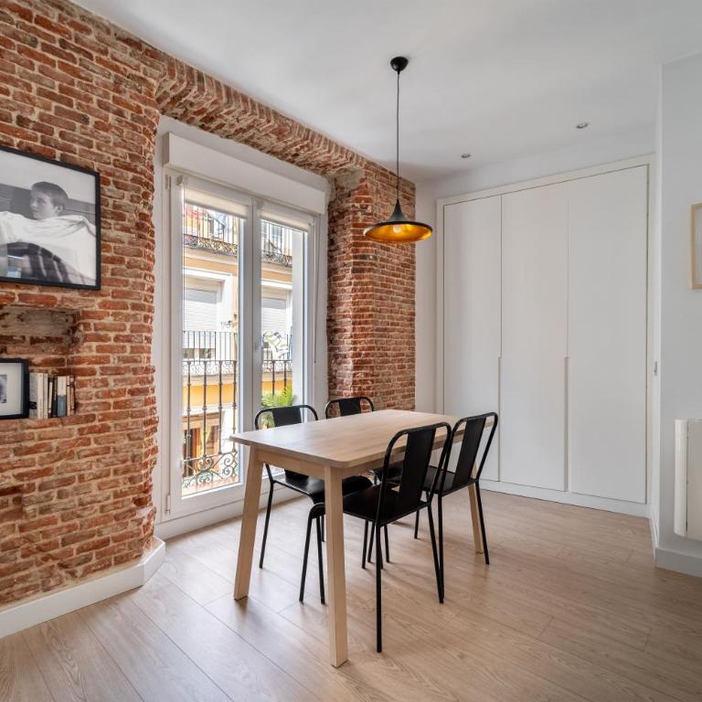 Bright Modern - 1Bedroom 1Bath - Lavapiés - One-Bedroom Apartment - 4