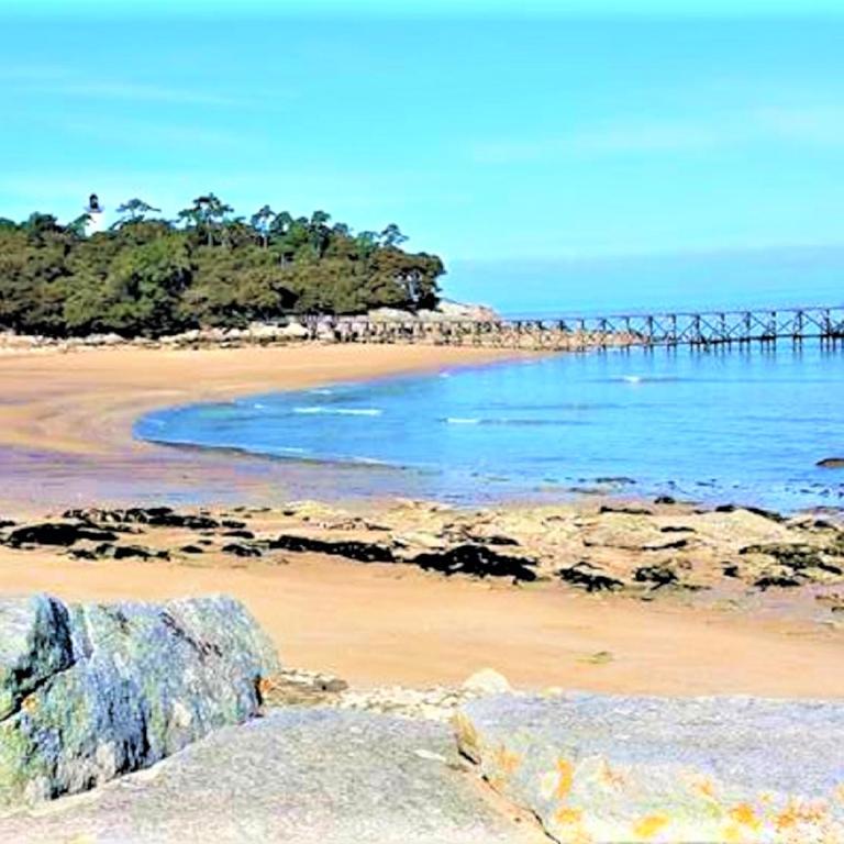 3 Bed - Sleeps 6 - Air-Con - Free Parking - Chalet - 14