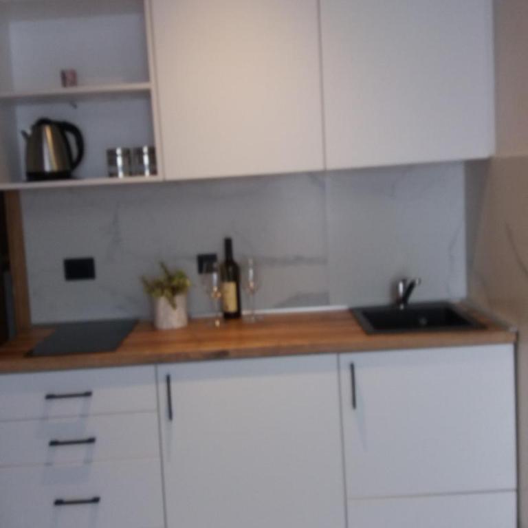 Apartments Grabovica - Studio with Landmark and Sea View - 17