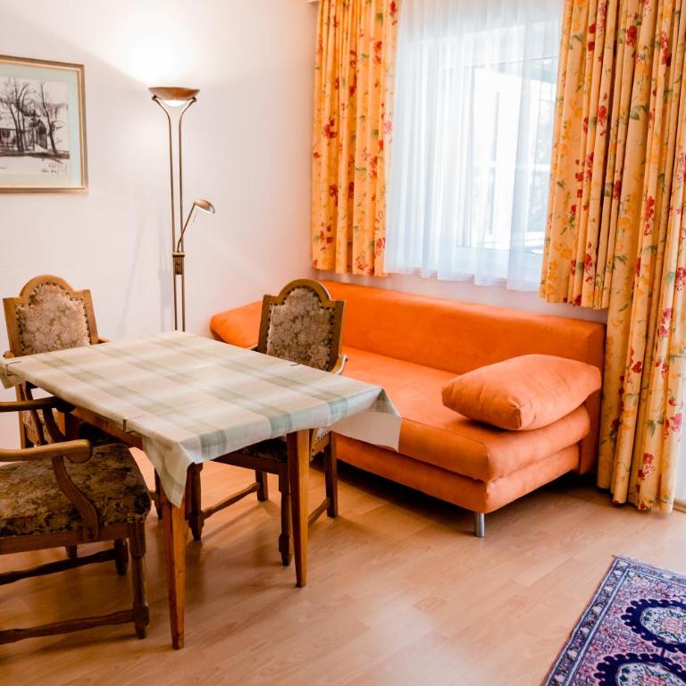 Pension Mozartblick - Apartment mit 2 Schlafzimmern - 8