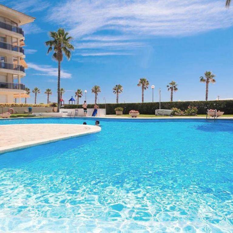 NEW! Modern apartment right on the beach! - Apartamento de 2 dormitorios - 35