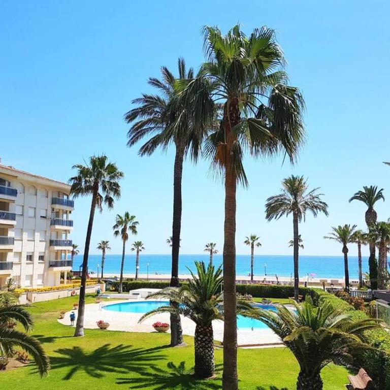 NEW! Modern apartment right on the beach! - Apartamento de 2 dormitorios - 33