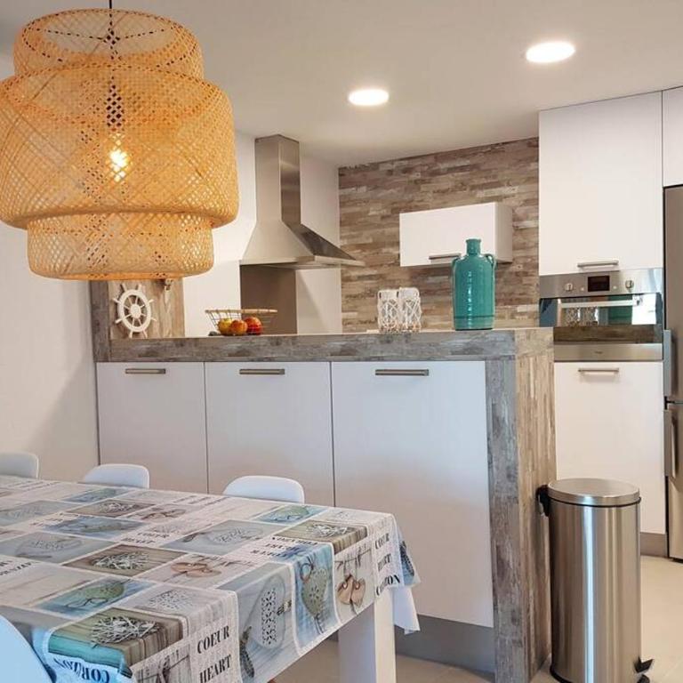 NEW! Modern apartment right on the beach! - Apartamento de 2 dormitorios - 15