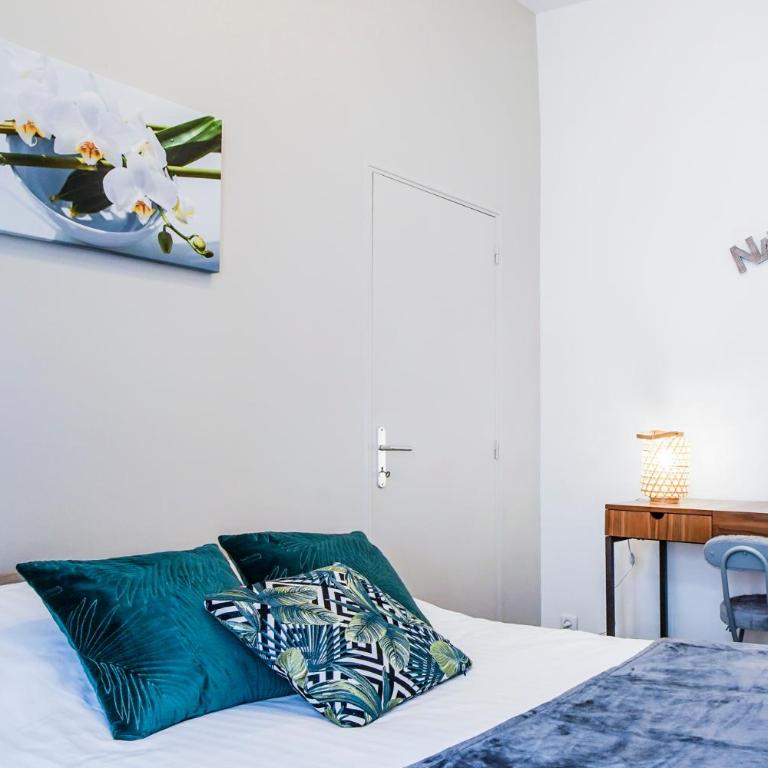 ONLOC - Montpezat Coup de cœur - Hyper Centre - Calme - WIFI - Appartement 1 Chambre - 18