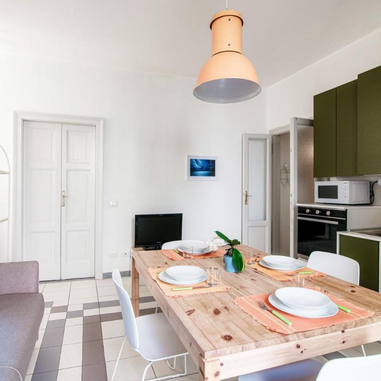 Casa Margherita-Downtown Como - Appartamento con 1 Camera da Letto - 1