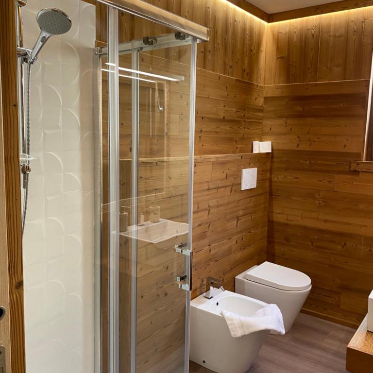 Sottosopra Alps Apartments & Rooms Ski & Bike room - Camera Tripla Basic - 7