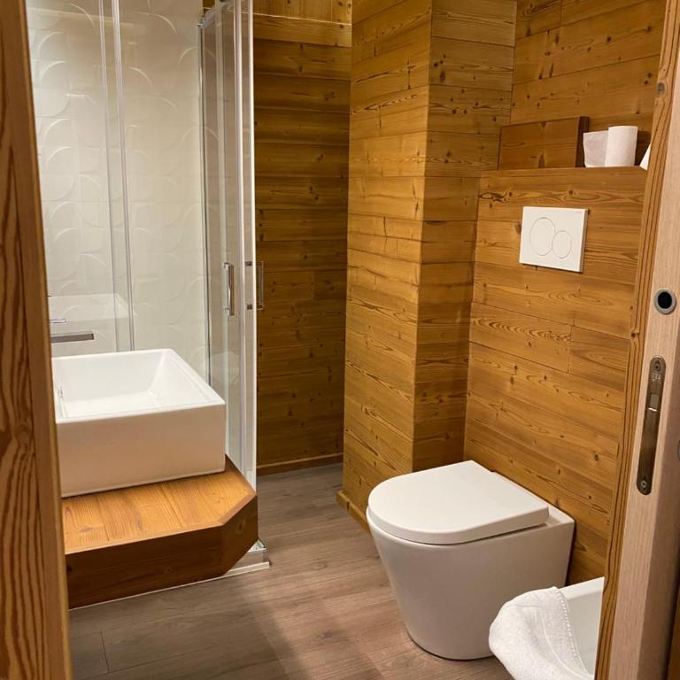 Sottosopra Alps Apartments & Rooms Ski & Bike room - Camera Matrimoniale/Doppia con Letti Singoli - 4