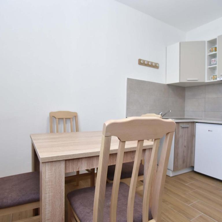 Maša apartments - Apartman sa Pogledom na Planinu - 7