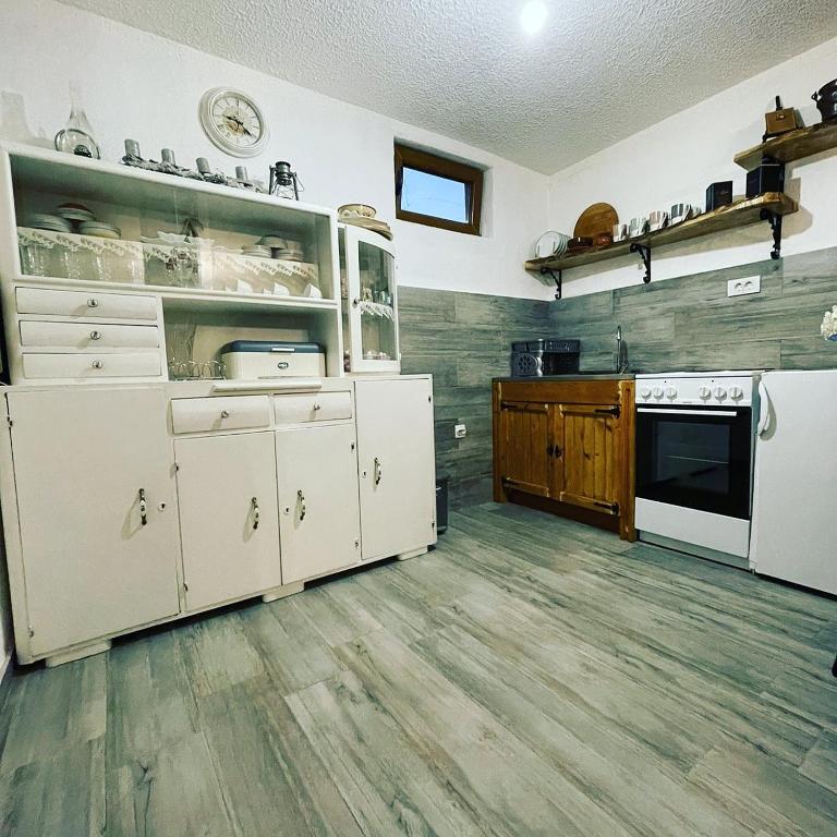 Brvnara Iskra Smrcevo brdo - Three-Bedroom Chalet - 21