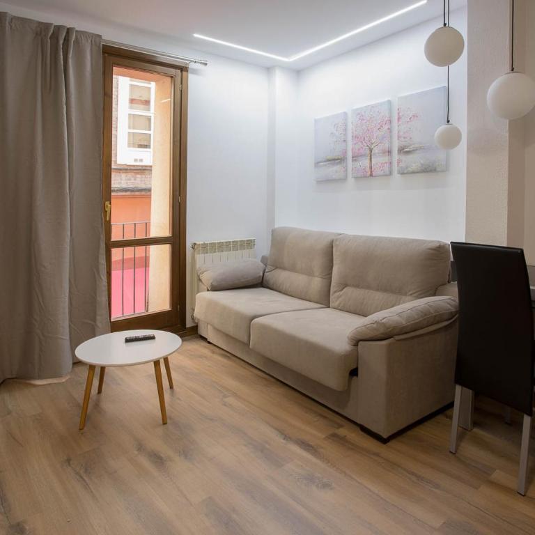 Apartamentos El Pilar - Apartamento de 1 dormitorio - 4