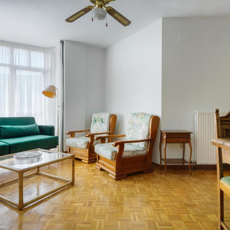 Alojamiento Turístico Calle Mayor Jaca - Apartamento de 3 dormitorios - 4