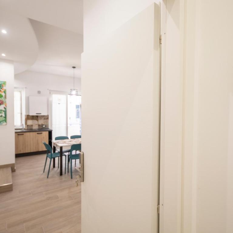 Trinacria Apartments - Appartamento con 2 Camere da Letto - 3