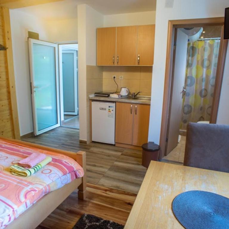 Apartments Grbović - Studio - 13