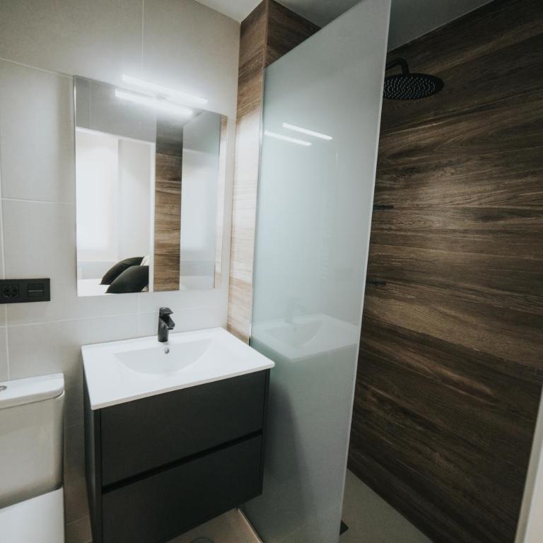 Apartamentos MK77 León - Palomera - Apartamento Superior - 13