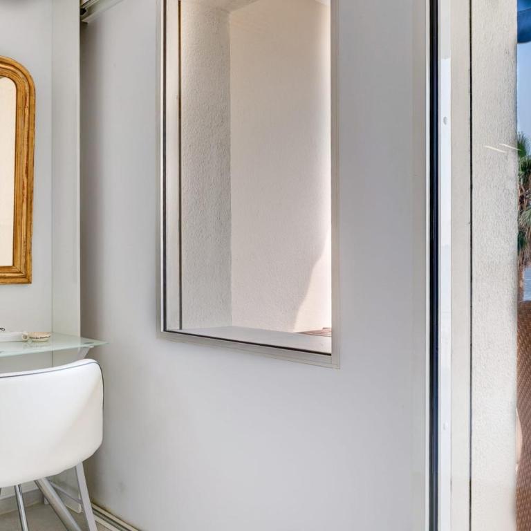 Upstays Sea View Terrace 20m2 Studio - Studio - 11