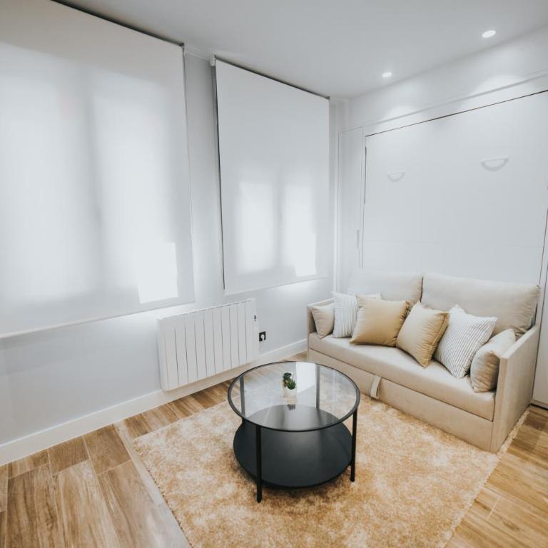 Apartamentos MK77 León - Palomera - Estudio Superior - 4